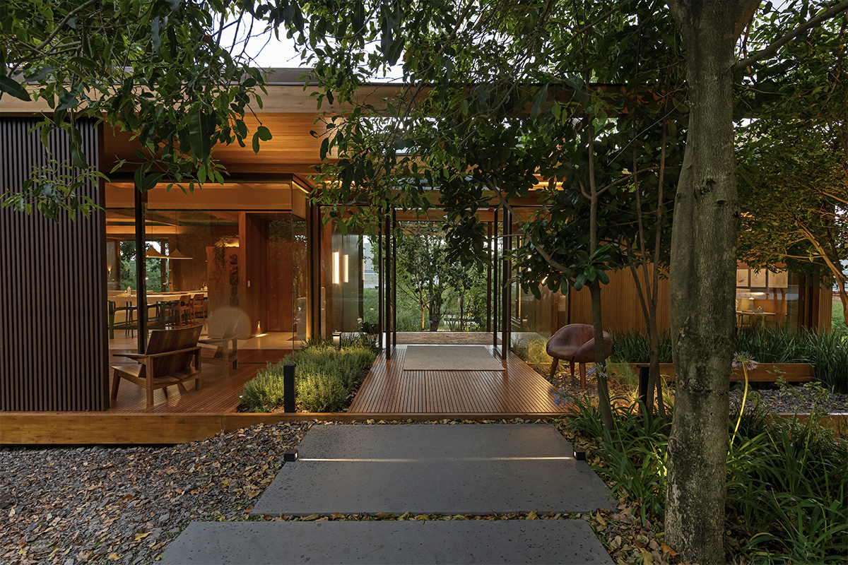 Iluminação autoral da Stella revela projeto que valoriza a natureza